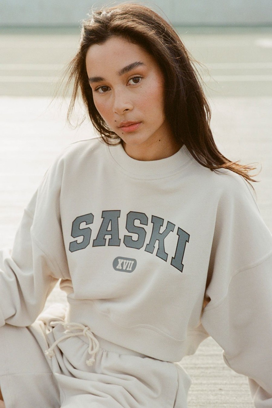 Clothing SASKI | Cropped Varsity Sweat | Stone