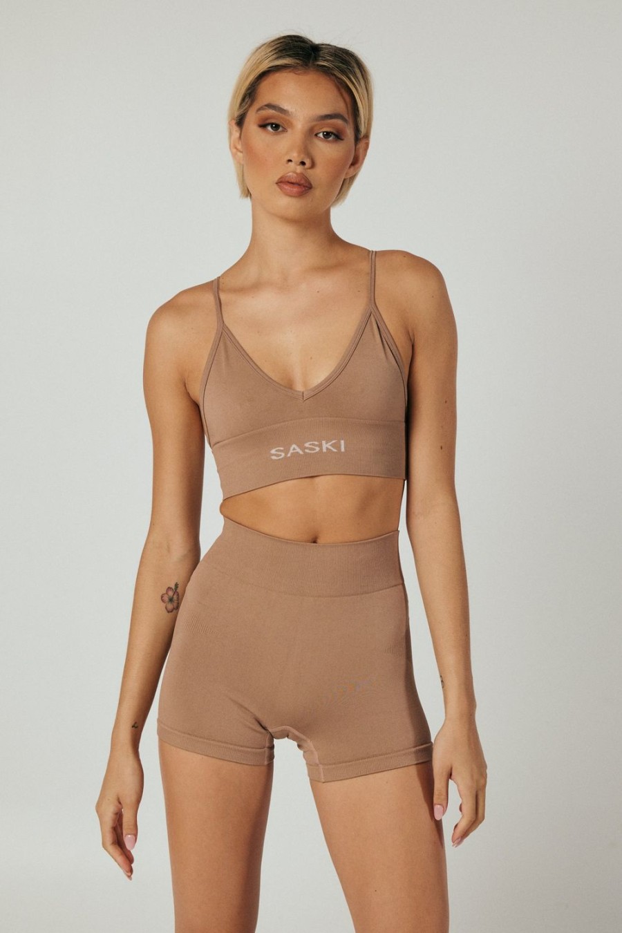 Clothing SASKI | Seamless Booty Shorts | Fawn